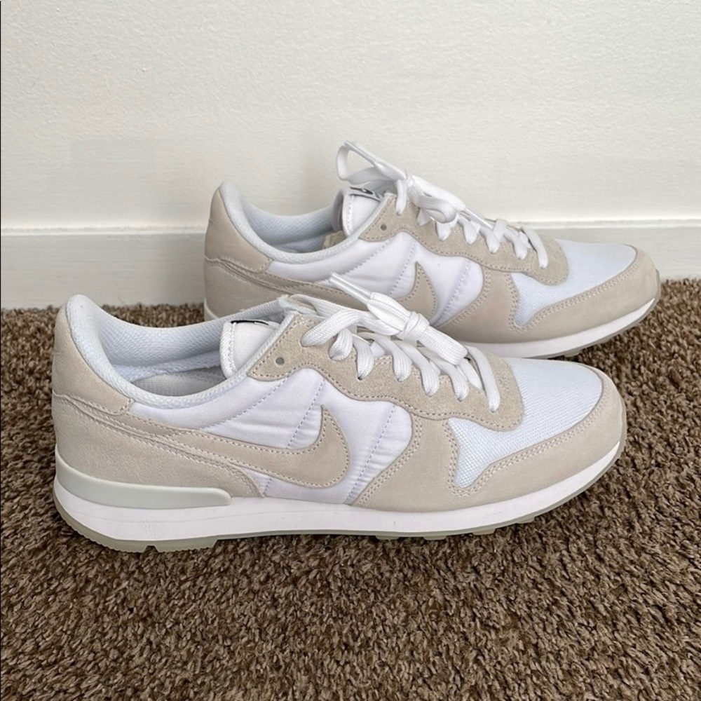 Nike Women’s Shoe